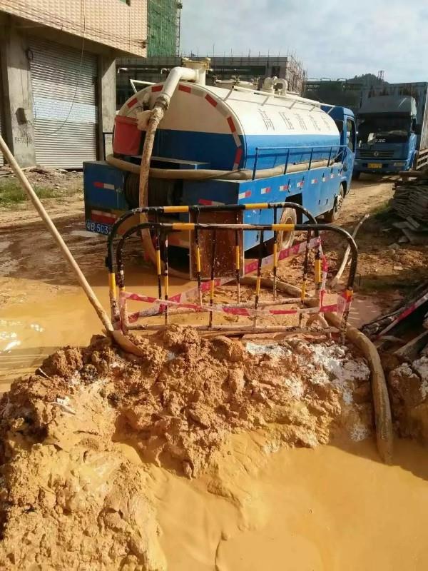 托喀依乡工地淤泥清淤