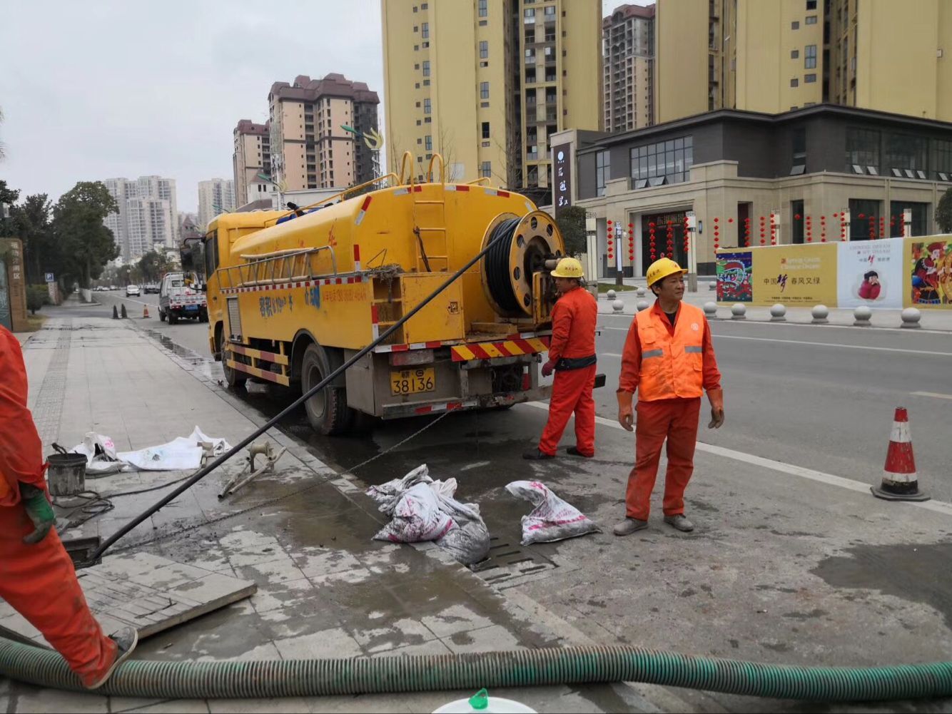 托喀依乡排污管道清淤-管道清洗