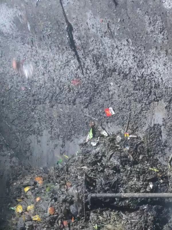 托喀依乡污水池清理